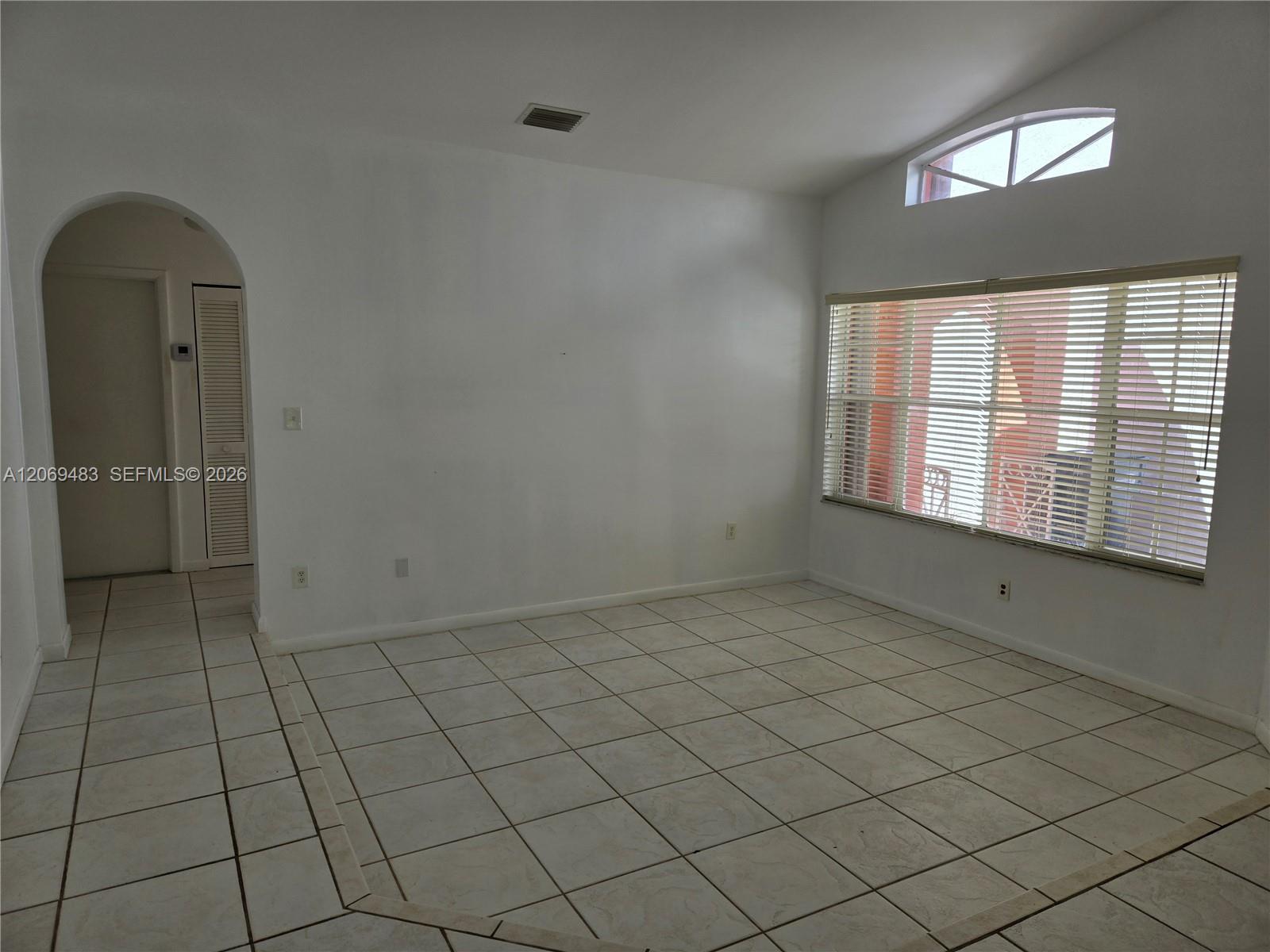 15416 SW 50th Ter, Miami FL 33185 photo 5