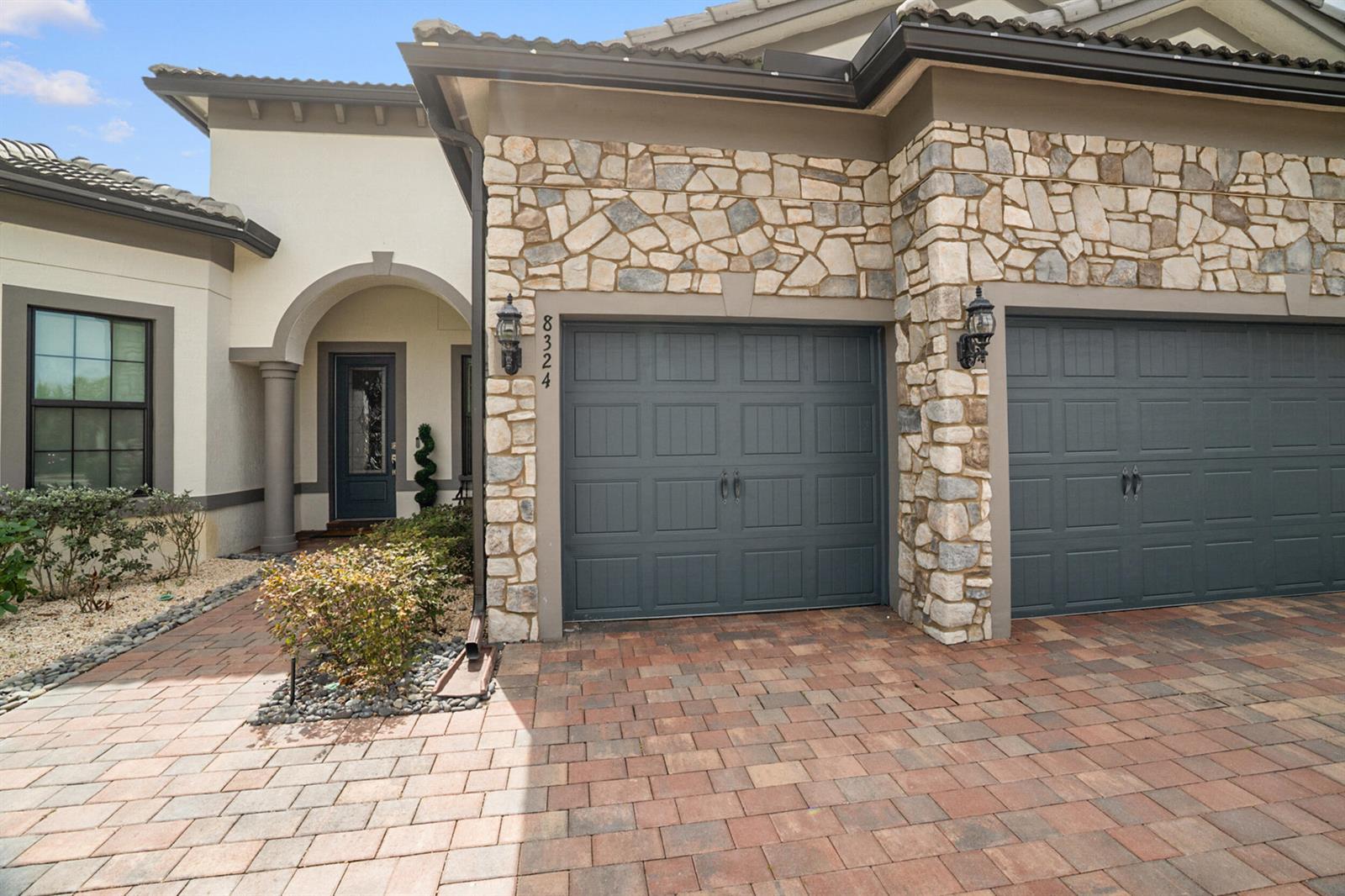8324 PEDIGREE Circle, Lake Worth FL 33467 photo 5