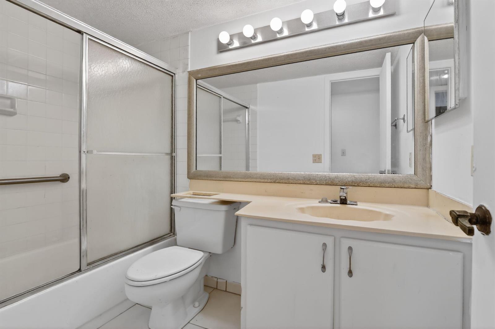 250 S Hollybrook Terrace # 208, Pembroke Pines FL 33025 photo 5