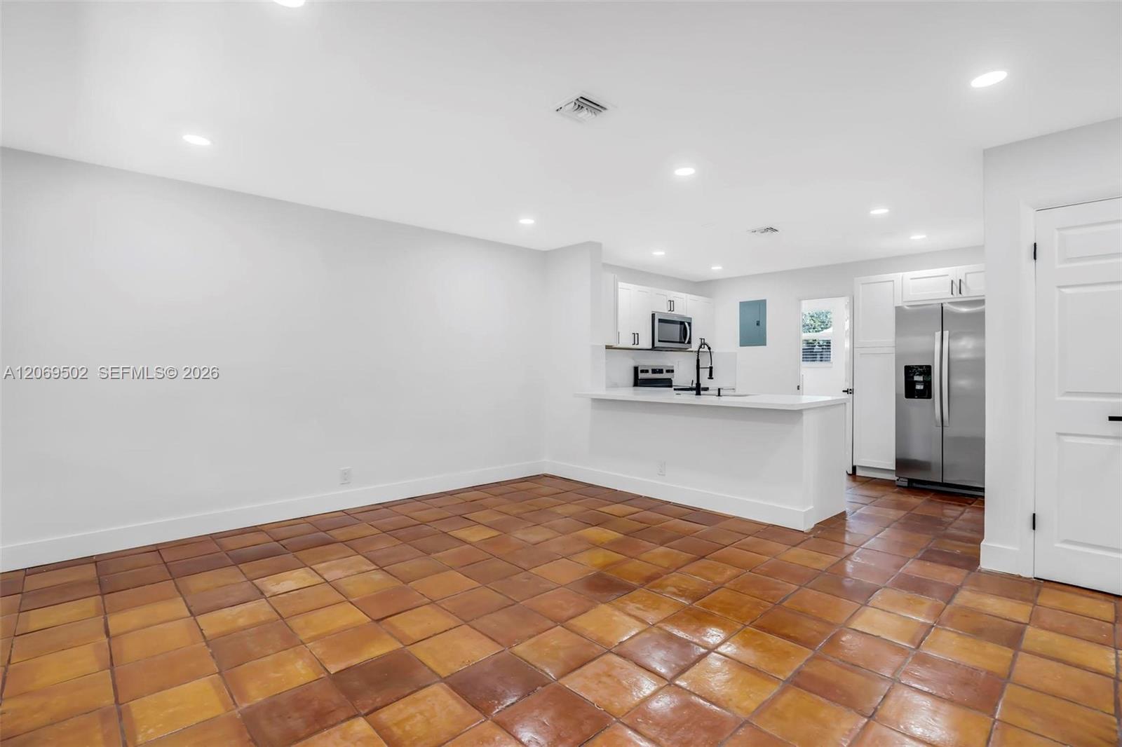 850 SW 12th Ct # 850, Fort Lauderdale FL 33315 photo 4