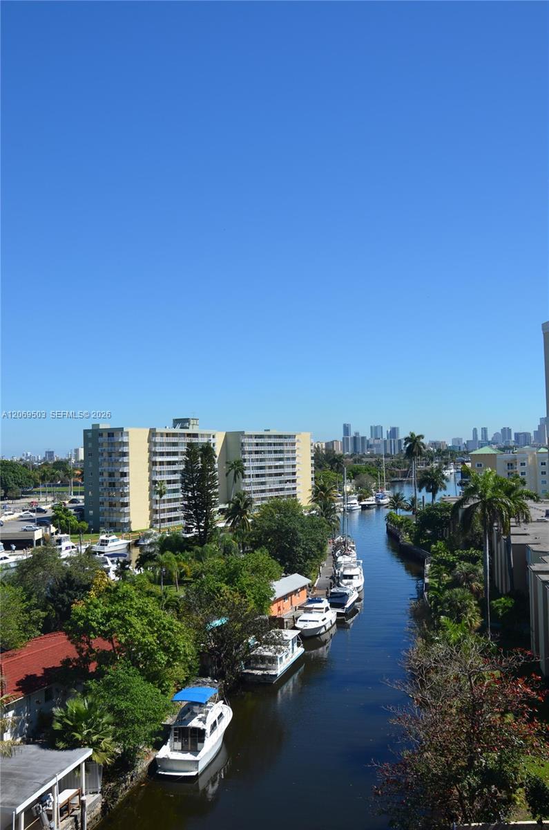 2601 NW 16th St Rd # 807, Miami FL 33125