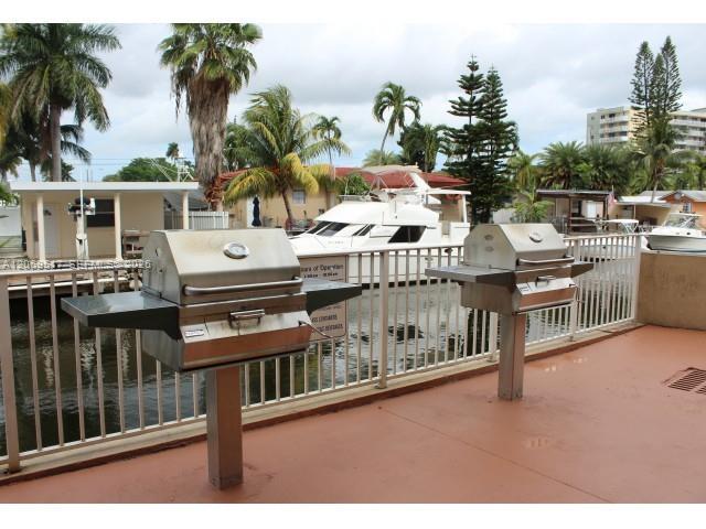 2601 NW 16th St Rd # 811, Miami FL 33125 photo 4