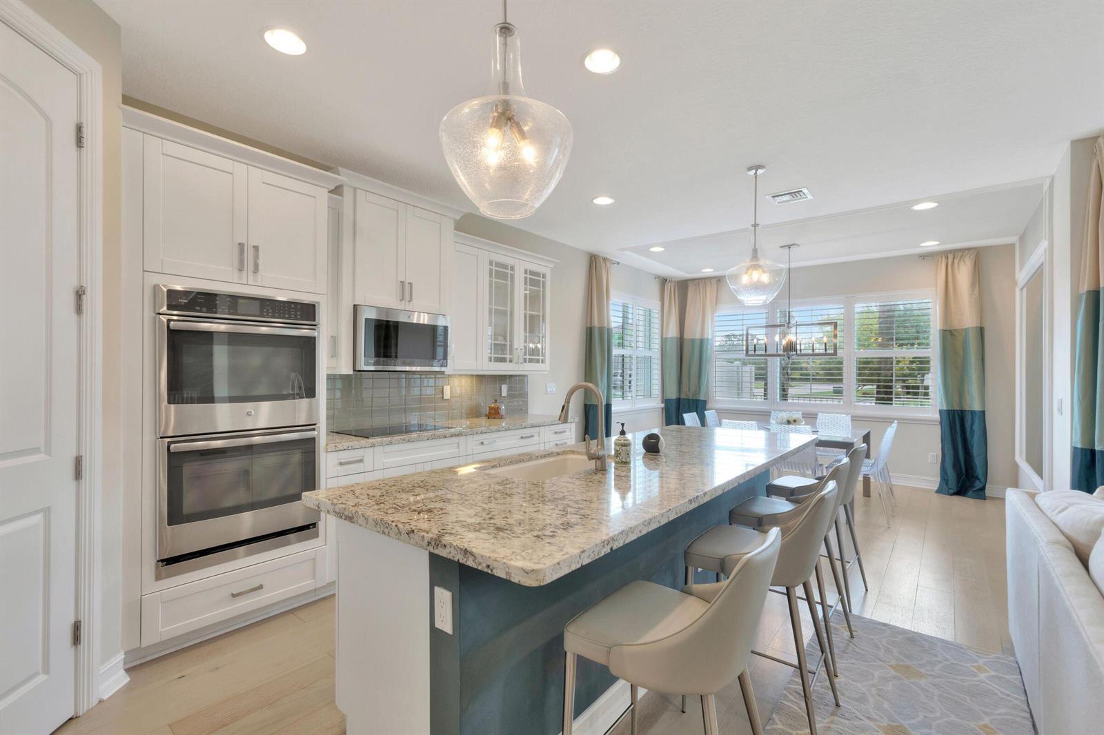 11900 Cypress Key Way, Royal Palm Beach FL 33411