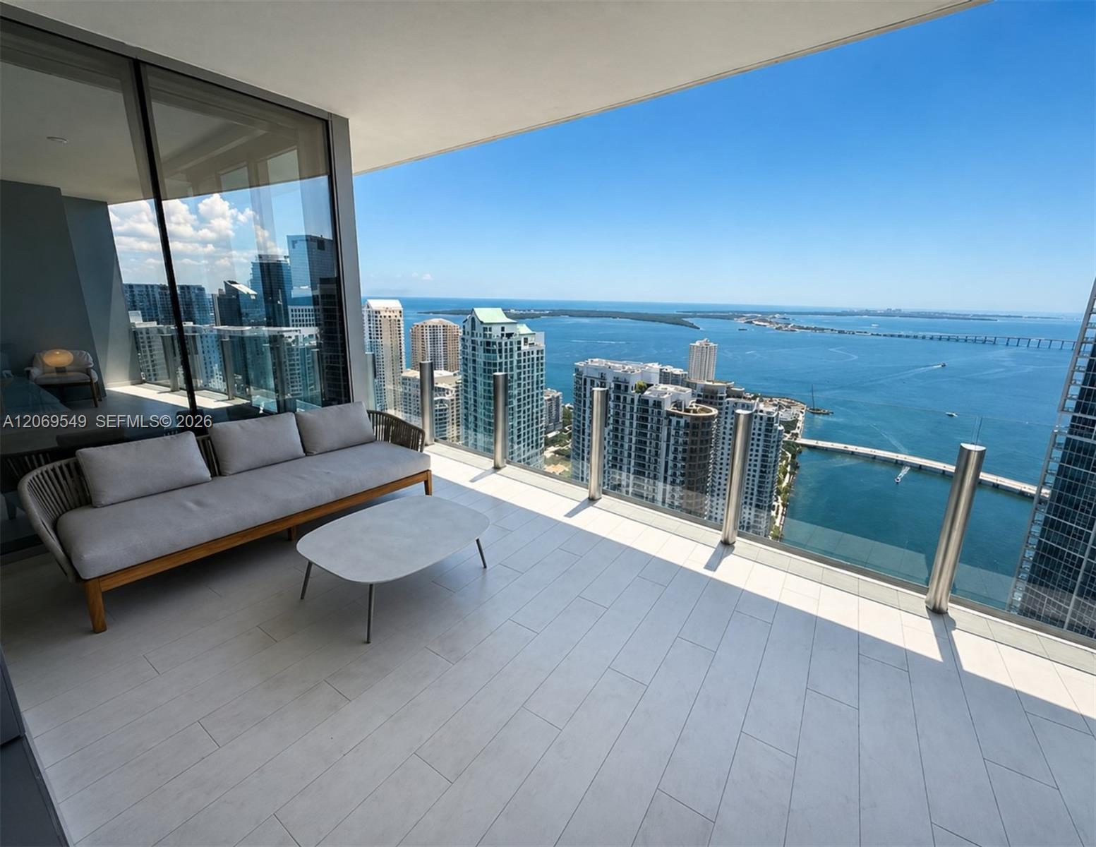 300 Biscayne Blvd Way # 4404, Miami FL 33131 photo 4
