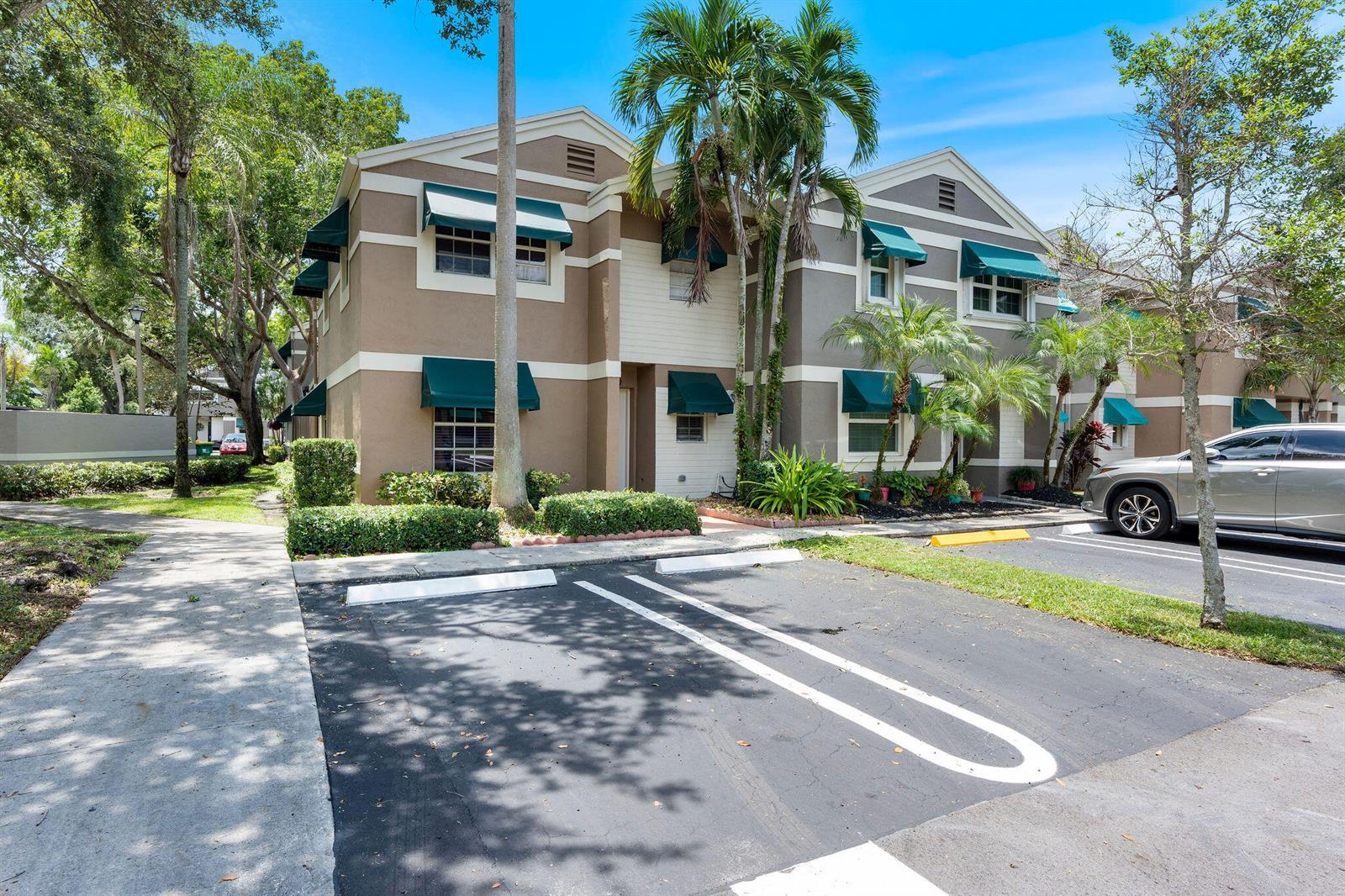 12360 SW 52ND Court, Cooper City FL 33330 photo 2