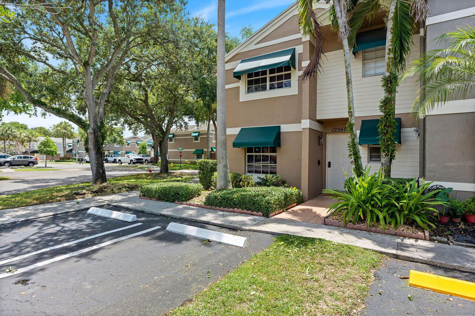 12360 SW 52ND Court, Cooper City FL 33330 photo 3