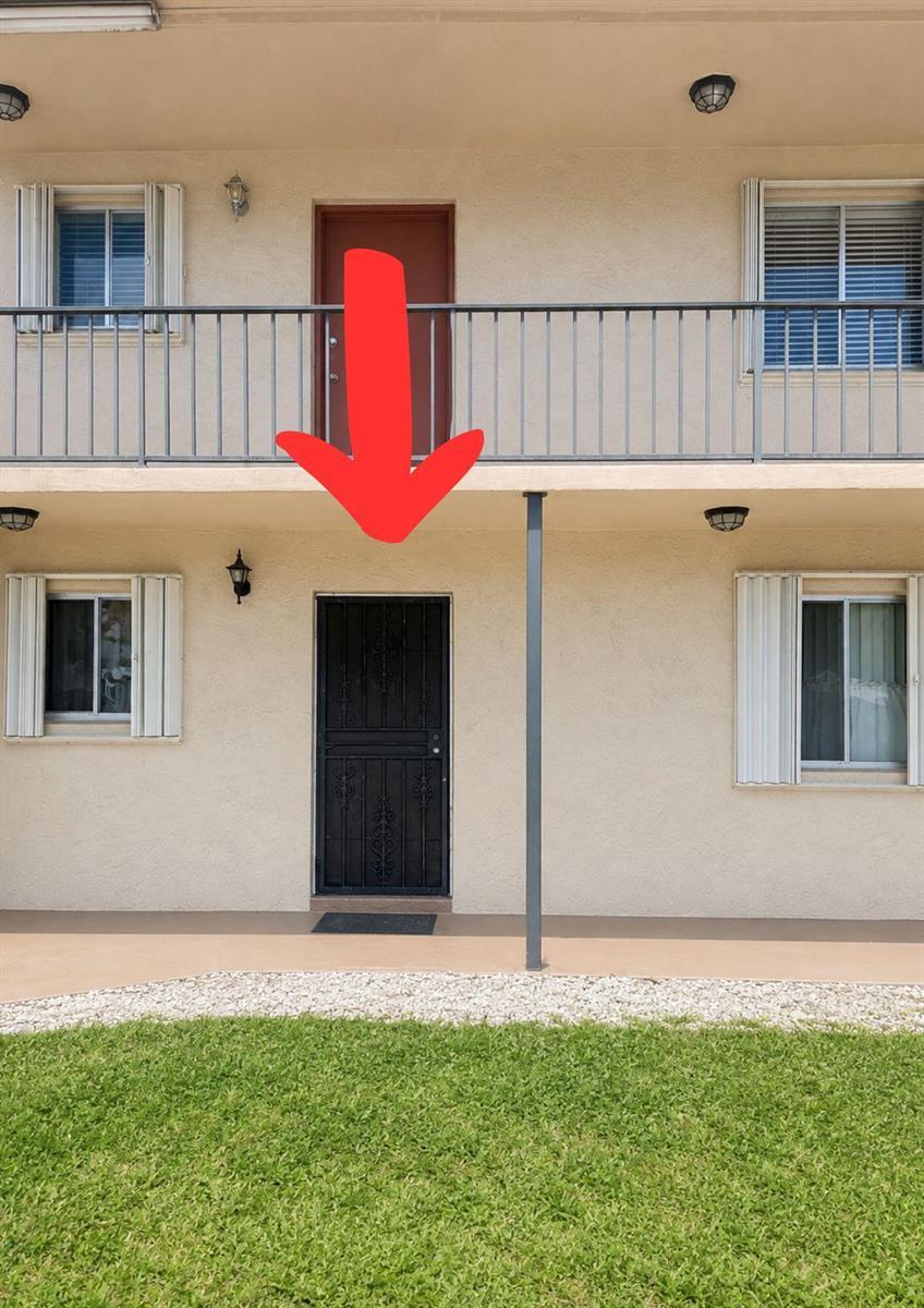 6120 FOREST HILL Boulevard # 111, West Palm Beach FL 33415 photo 2