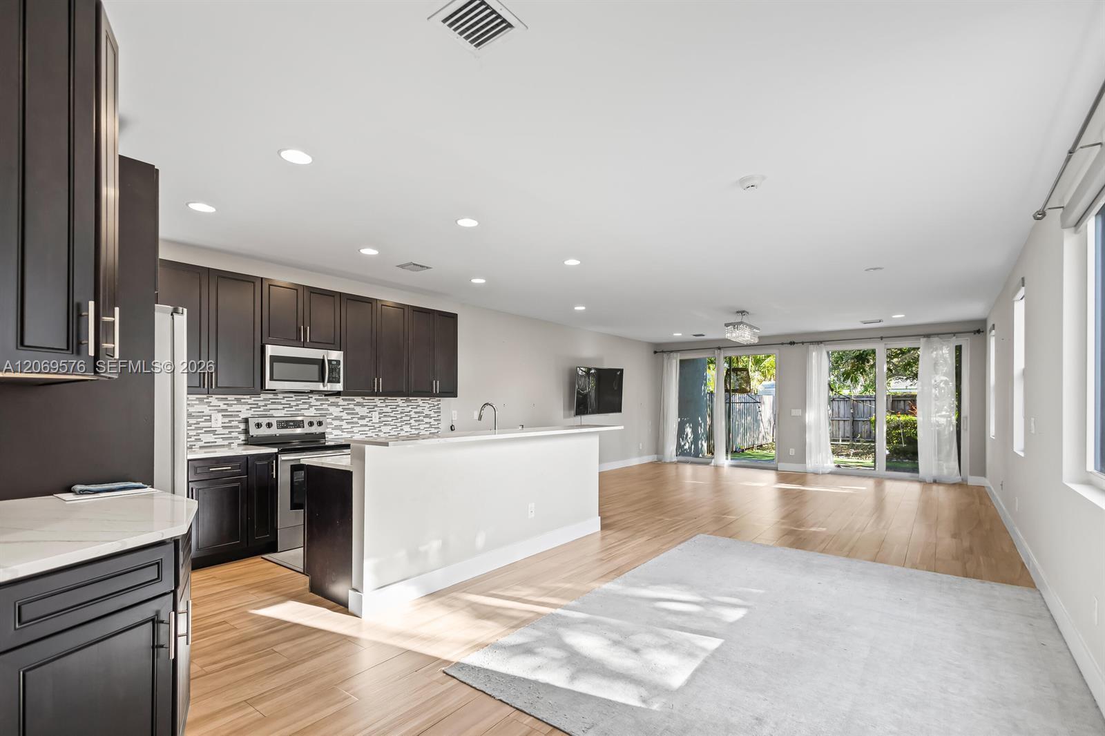 619 SW 17th St # 619, Fort Lauderdale FL 33315 photo 4