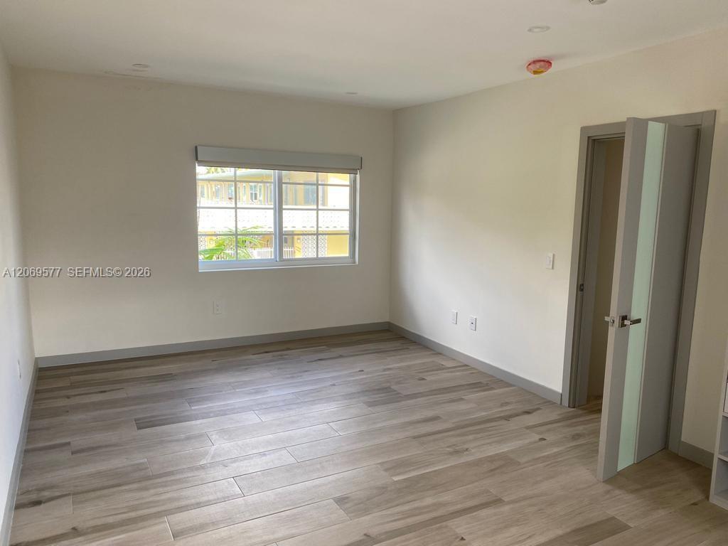 8035 Abbott Ave # 107, Miami Beach FL 33141 photo 4