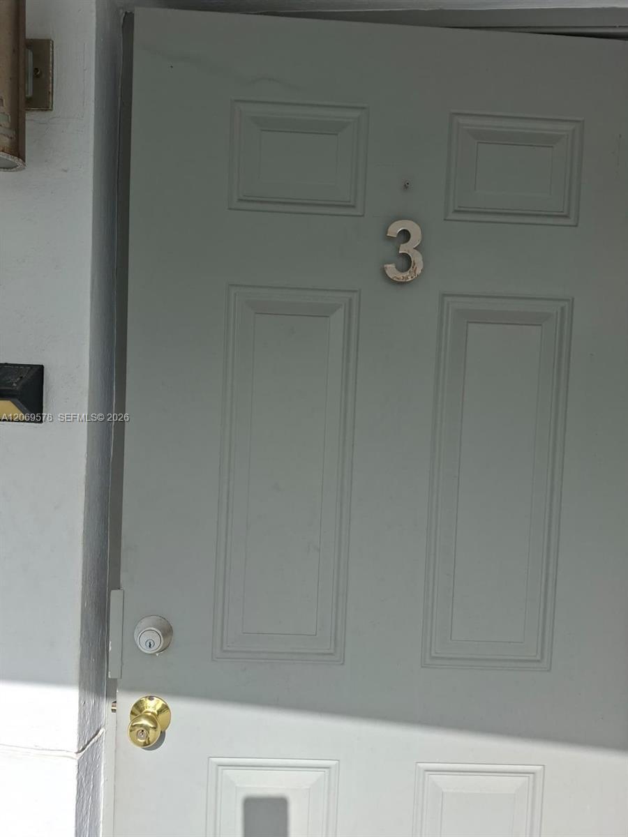 2225 Van Buren St # 3, Hollywood FL 33020