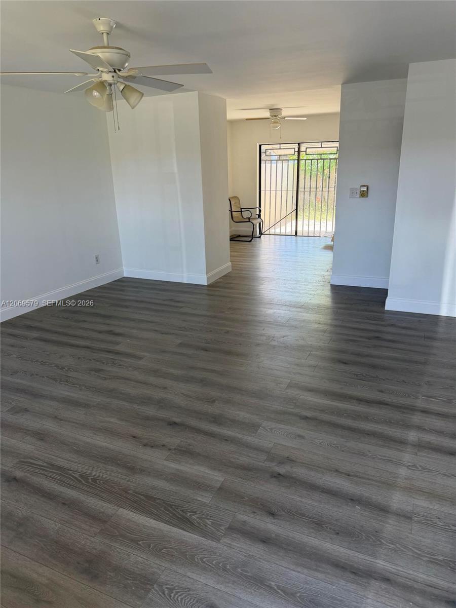 10110 SW 22nd Ter, Miami FL 33165 photo 5