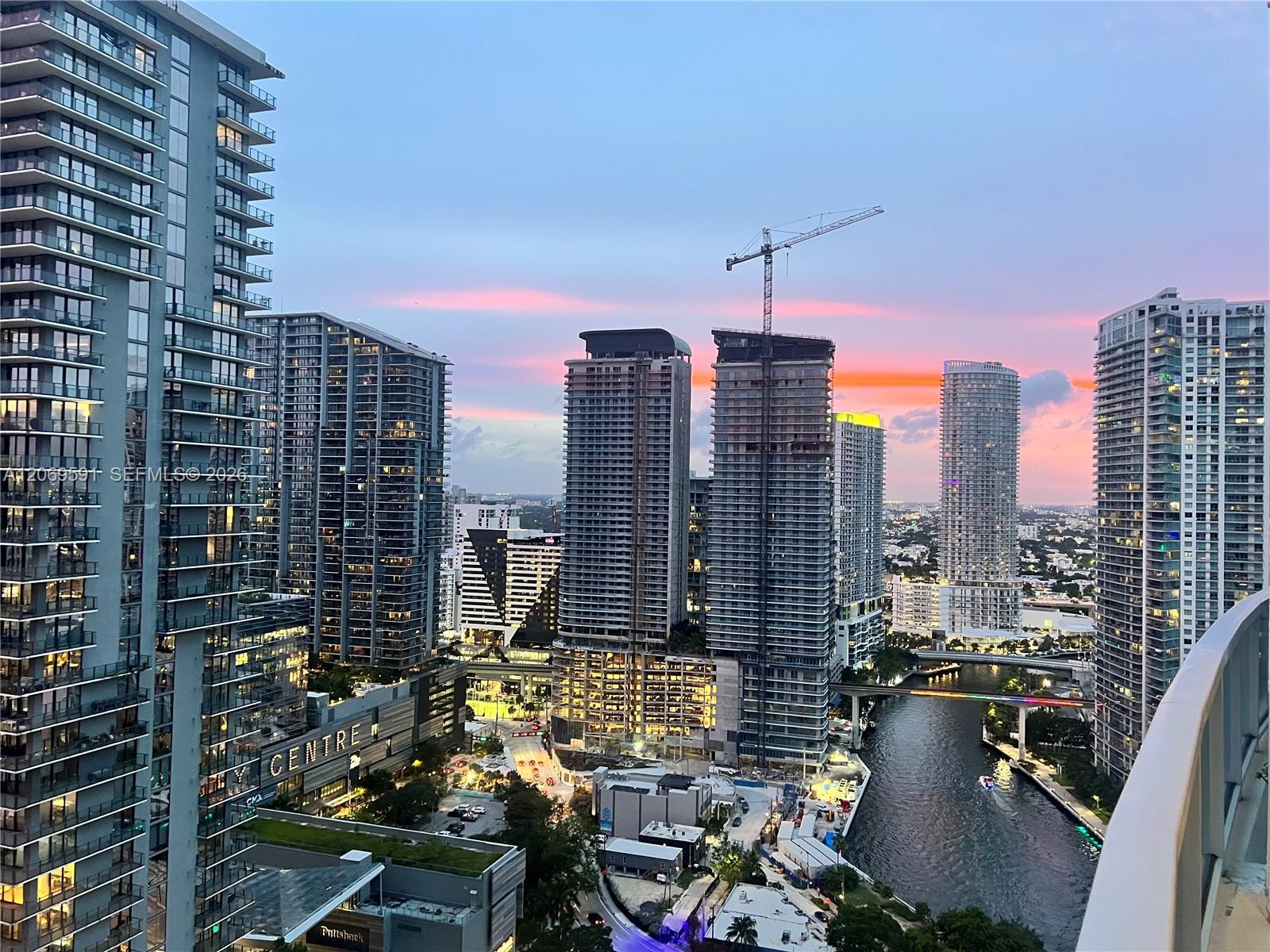 41 SE 5th St # 1908, Miami FL 33131 photo 4