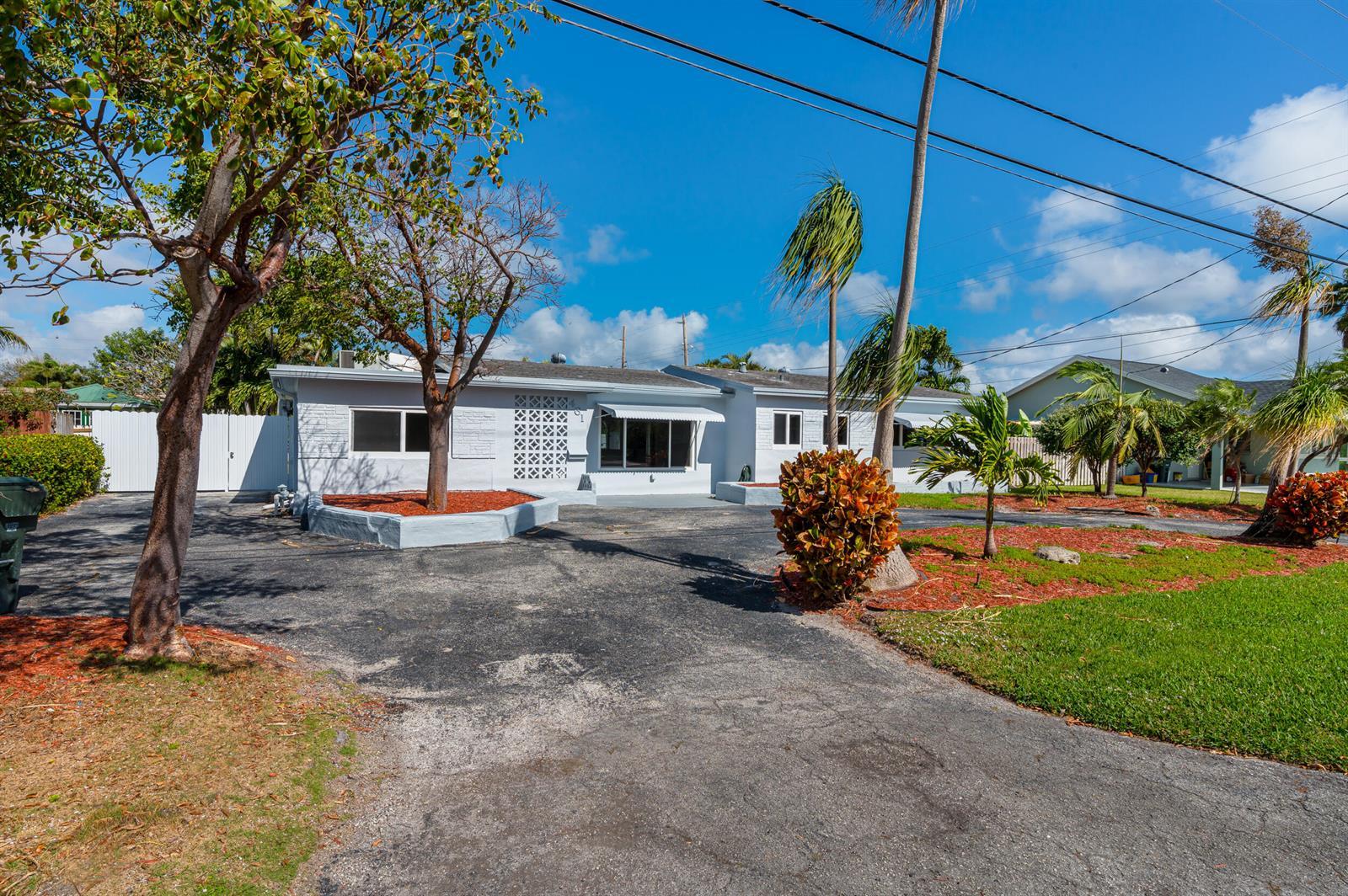 461 NE 44TH Street, Boca Raton FL 33431 photo 2
