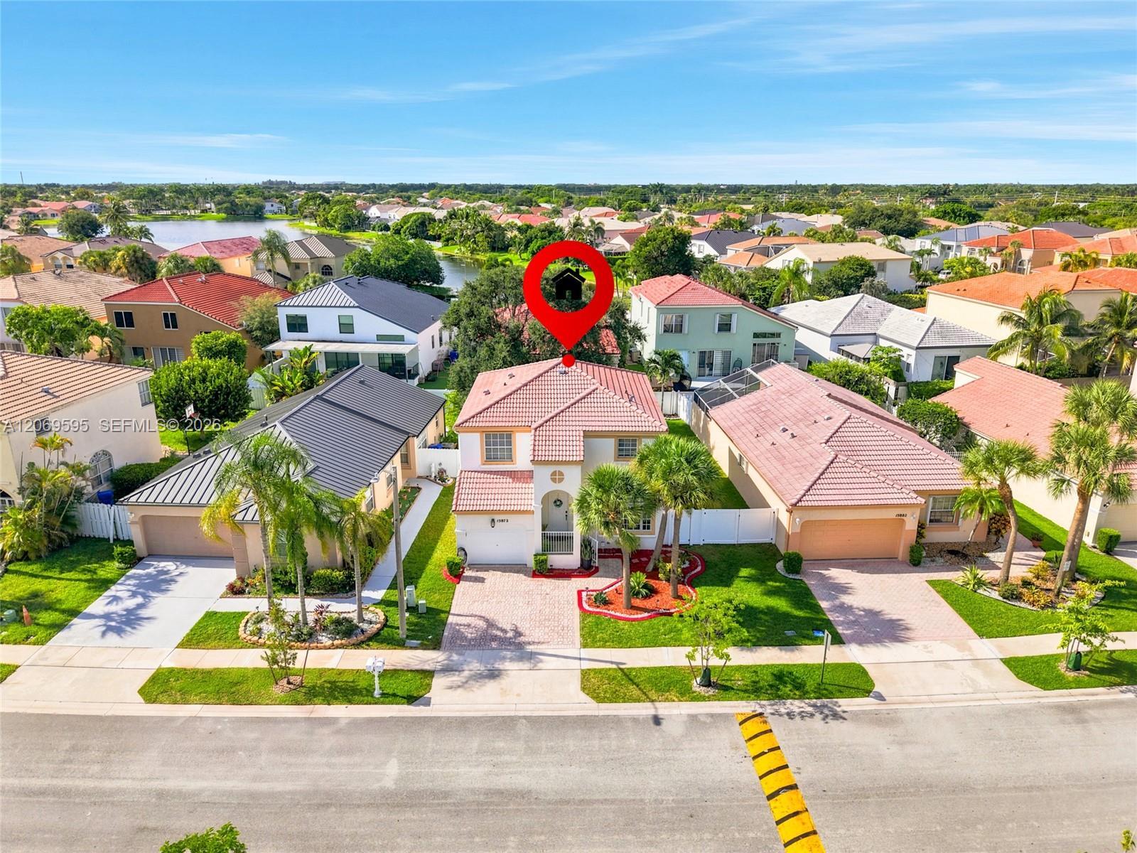 15872 NW 21st St, Pembroke Pines FL 33028 photo 2
