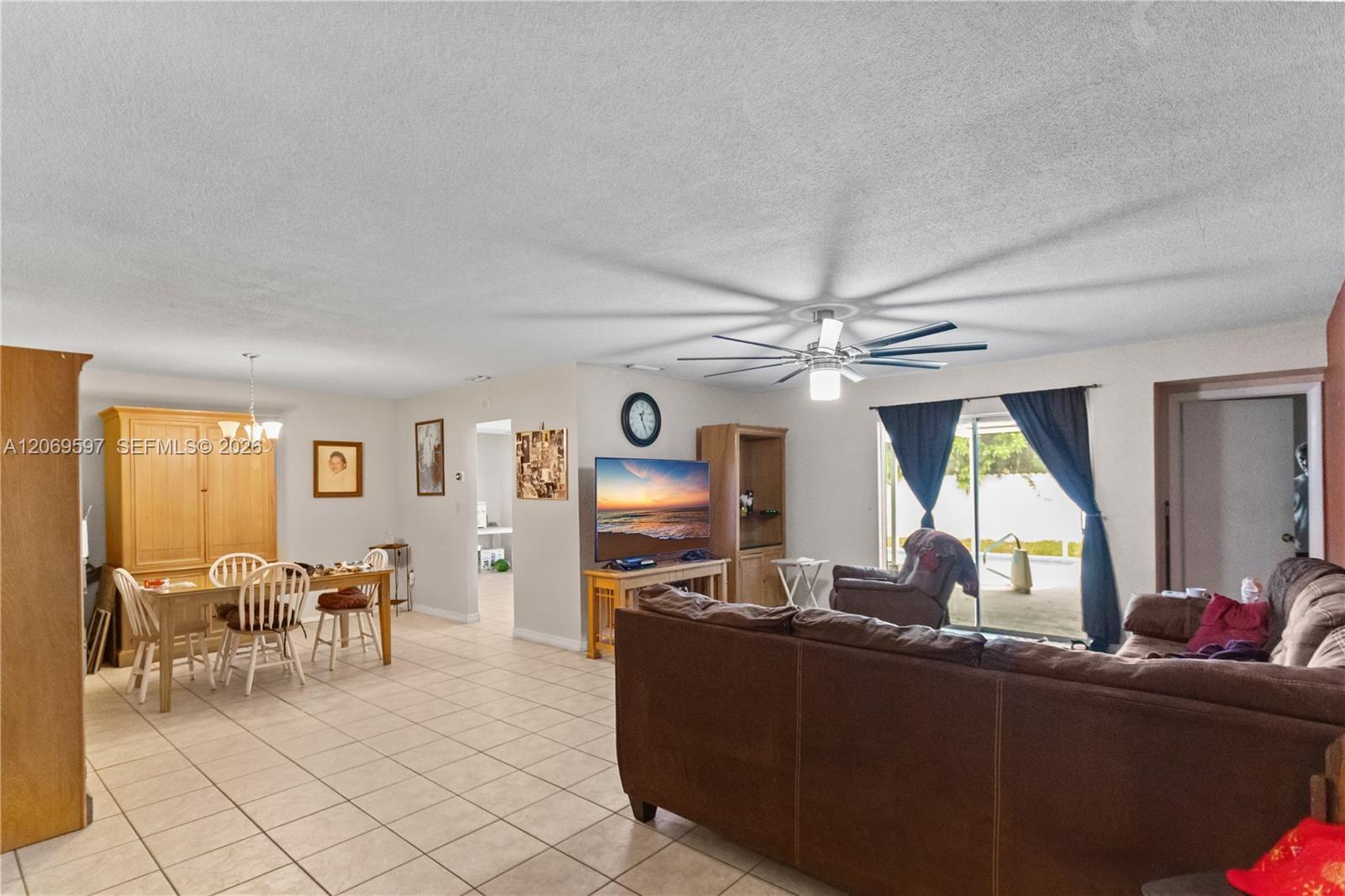 7531 Harbour Blvd, Miramar FL 33023 photo 4