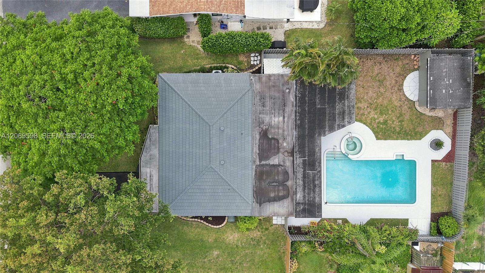 450 SW 1st St, Boca Raton FL 33432 photo 4