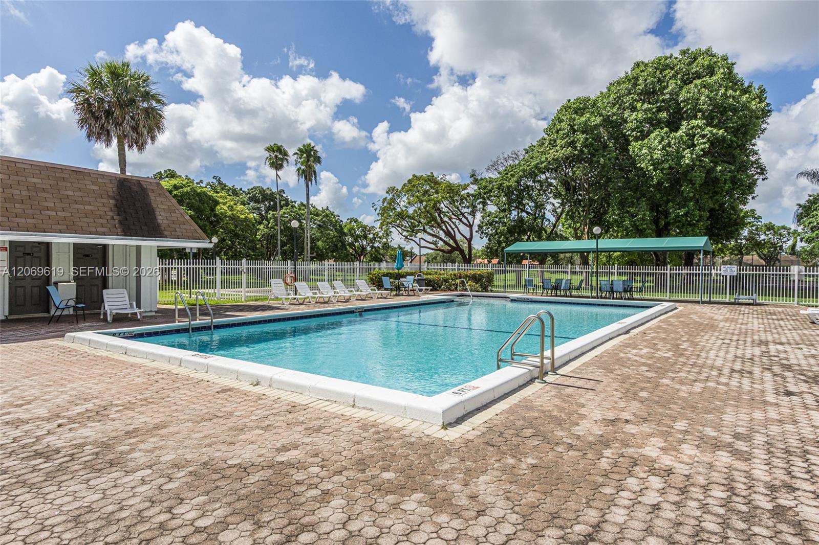 5510 S Lakewood Cir S # A, Margate FL 33063 photo 3