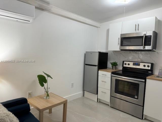 1270 NE 210th Ter # B, Miami FL 33179