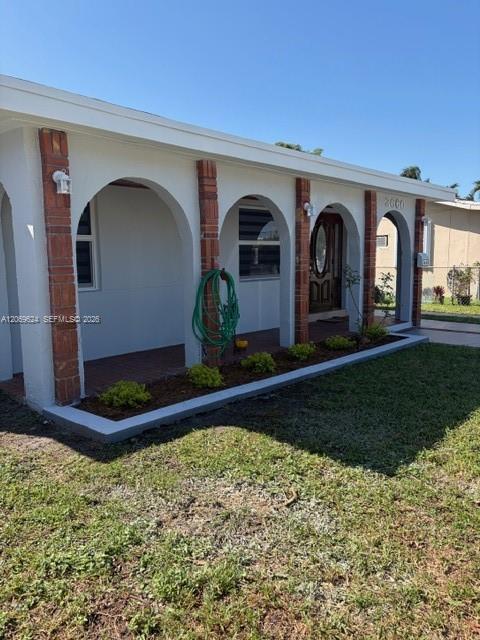 3660 NW 15th St, Miami FL 33125 photo 2