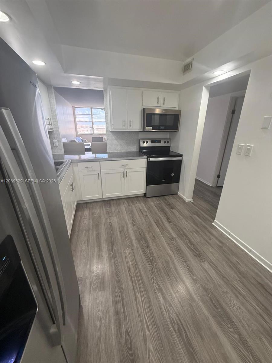 1351 NE Miami Gardens Dr # 1113E, Miami FL 33179 photo 2