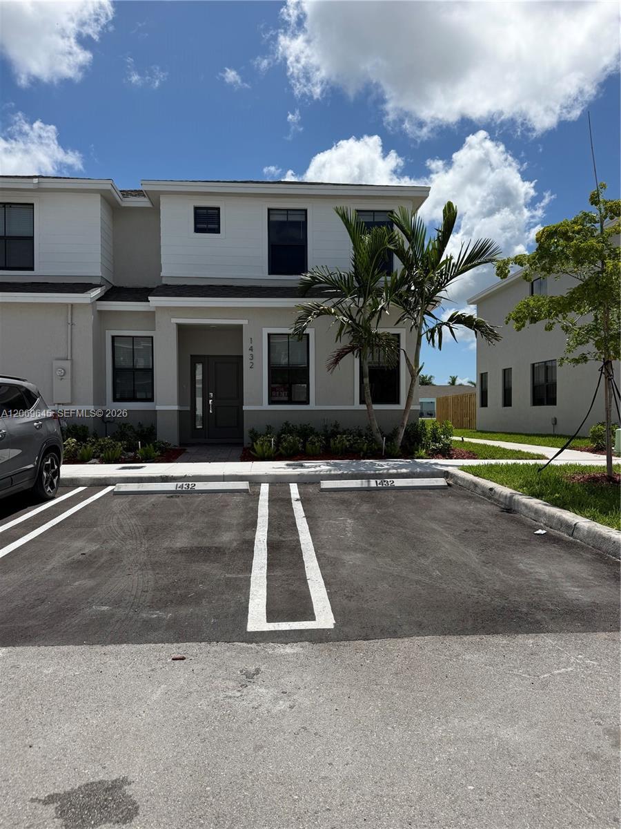 1432 NE 4th Ave # 0, Florida City FL 33034