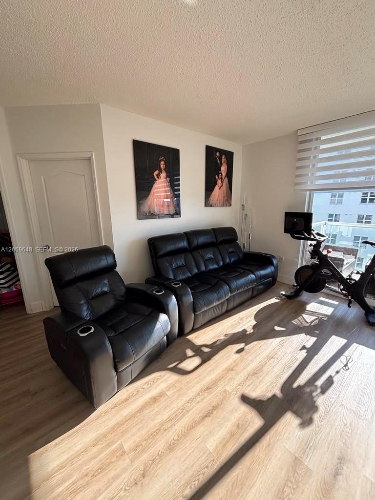 5077 NW 7th St # 1508, Miami FL 33126 photo 2