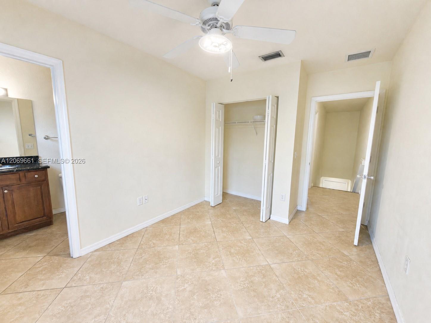 1000 Palm Trl # 3, Delray Beach FL 33483 photo 5