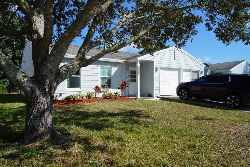 5266 HARWOOD Lane, Lake Worth FL 33467 photo 3