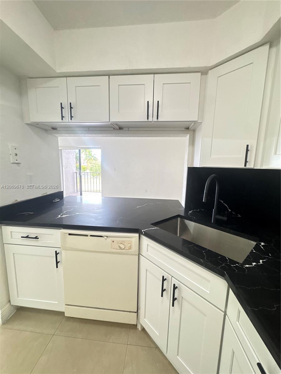 8500 NW 8th St # 303, Miami FL 33126 photo 5