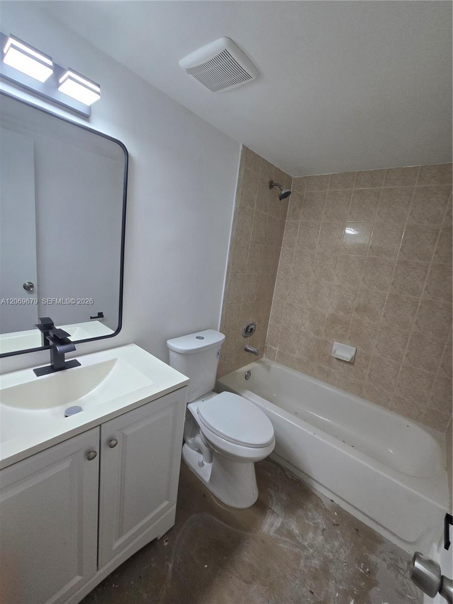 3400 Foxcroft Rd # 107, Miramar FL 33025 photo 5