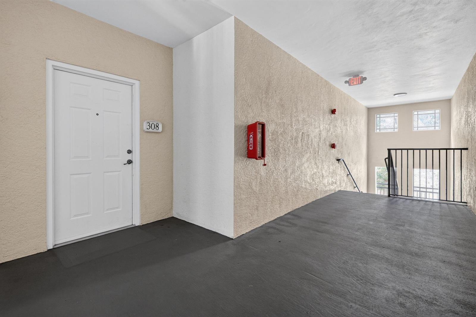 3020 Alcazar Place # 308, Palm Beach Gardens FL 33410 photo 2