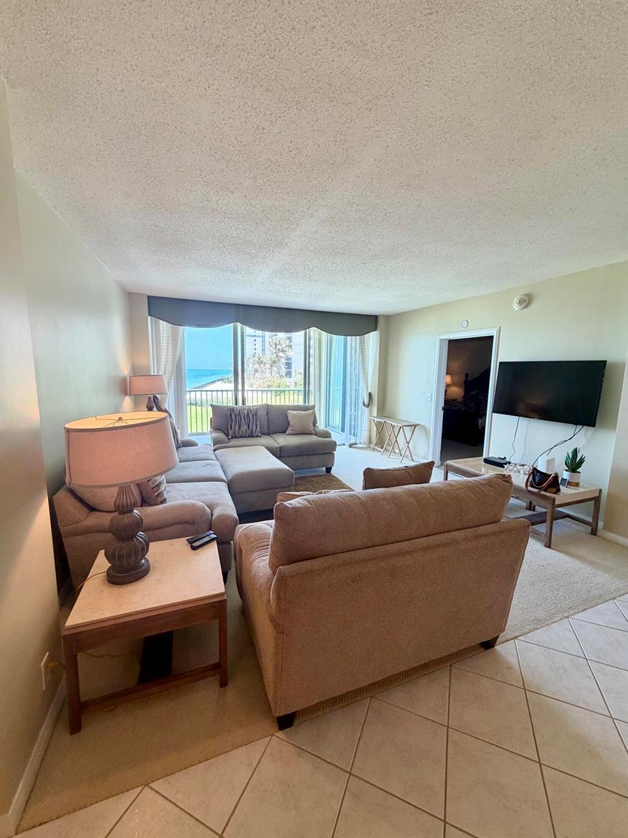 5400 N Ocean Drive, Singer Island FL 33404 photo 3