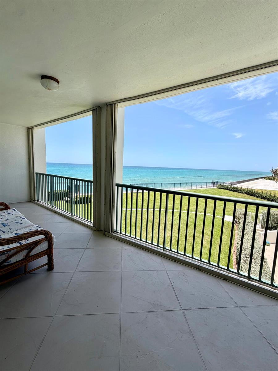 5400 N Ocean Drive, Singer Island FL 33404 photo 4