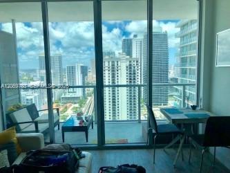 79 SW 12 # 3611, Miami FL 33130 photo 4