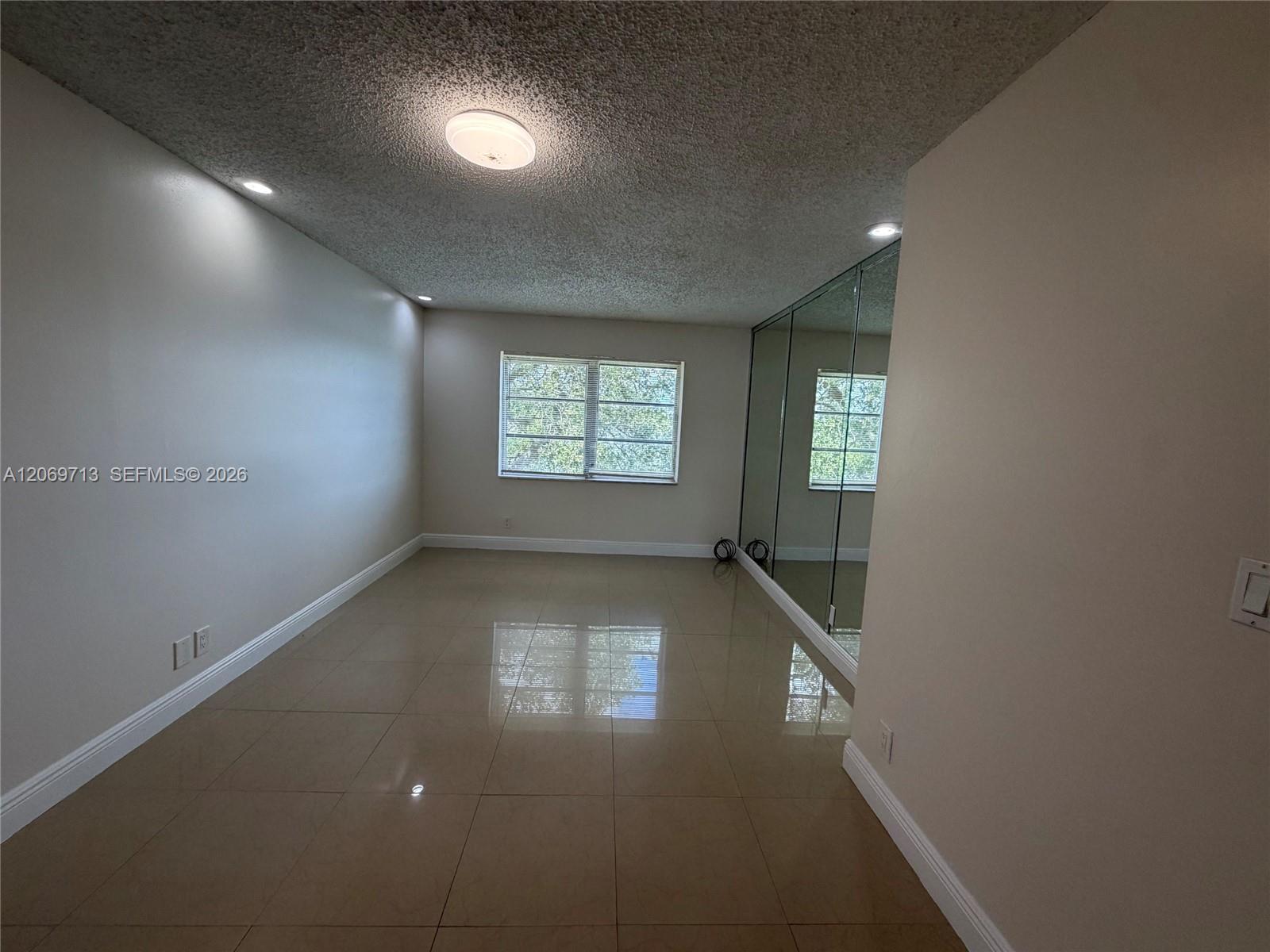 432 Lakeside Dr # 257, Margate FL 33063 photo 3