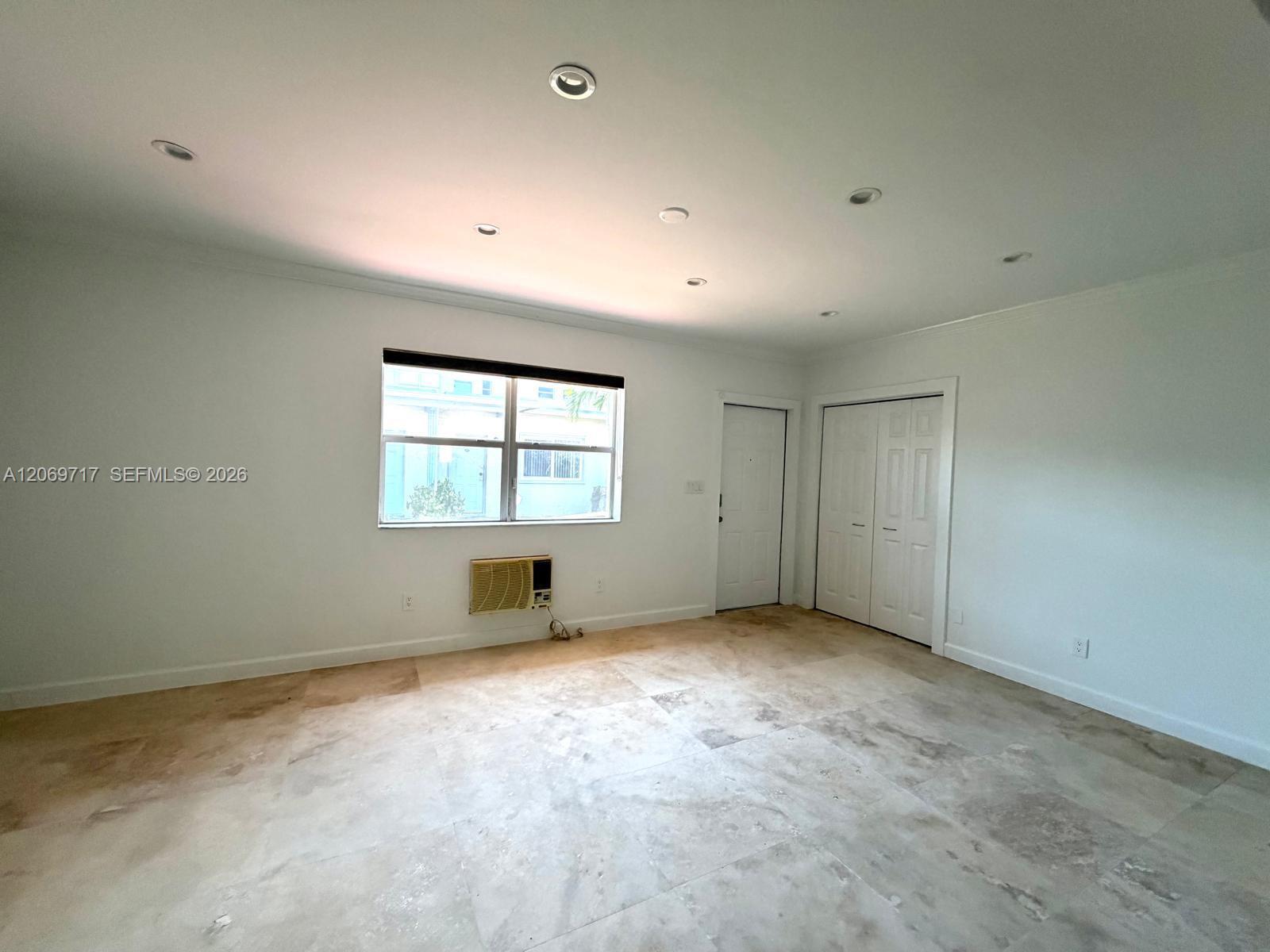 1239 Marseille Dr # 2, Miami Beach FL 33141 photo 3