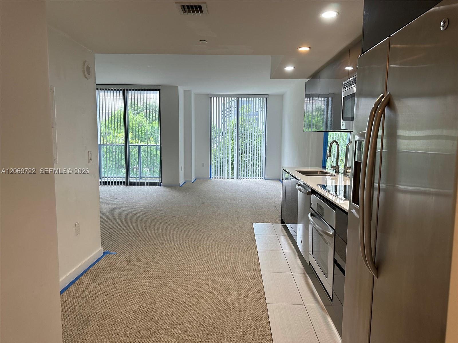 31 SE 6th St # 405, Miami FL 33131 photo 4