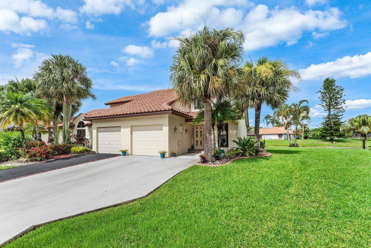 18577 Woodstream Drive, Boca Raton FL 33498 photo 2