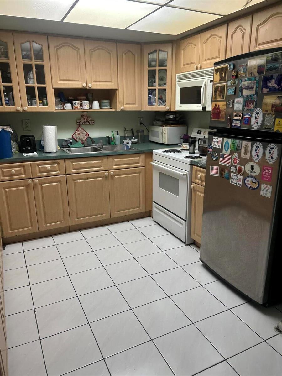 7241 SW 137TH Court, Miami FL 33183 photo 5