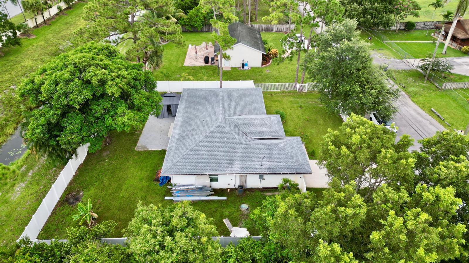 6539 Alexander Road, West Palm Beach FL 33413 photo 5