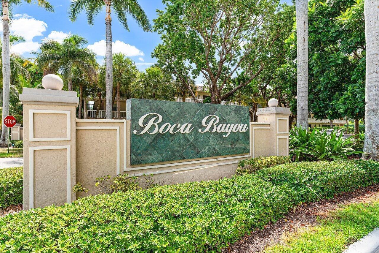 17 ROYAL PALM Way # 105, Boca Raton FL 33432 photo 2