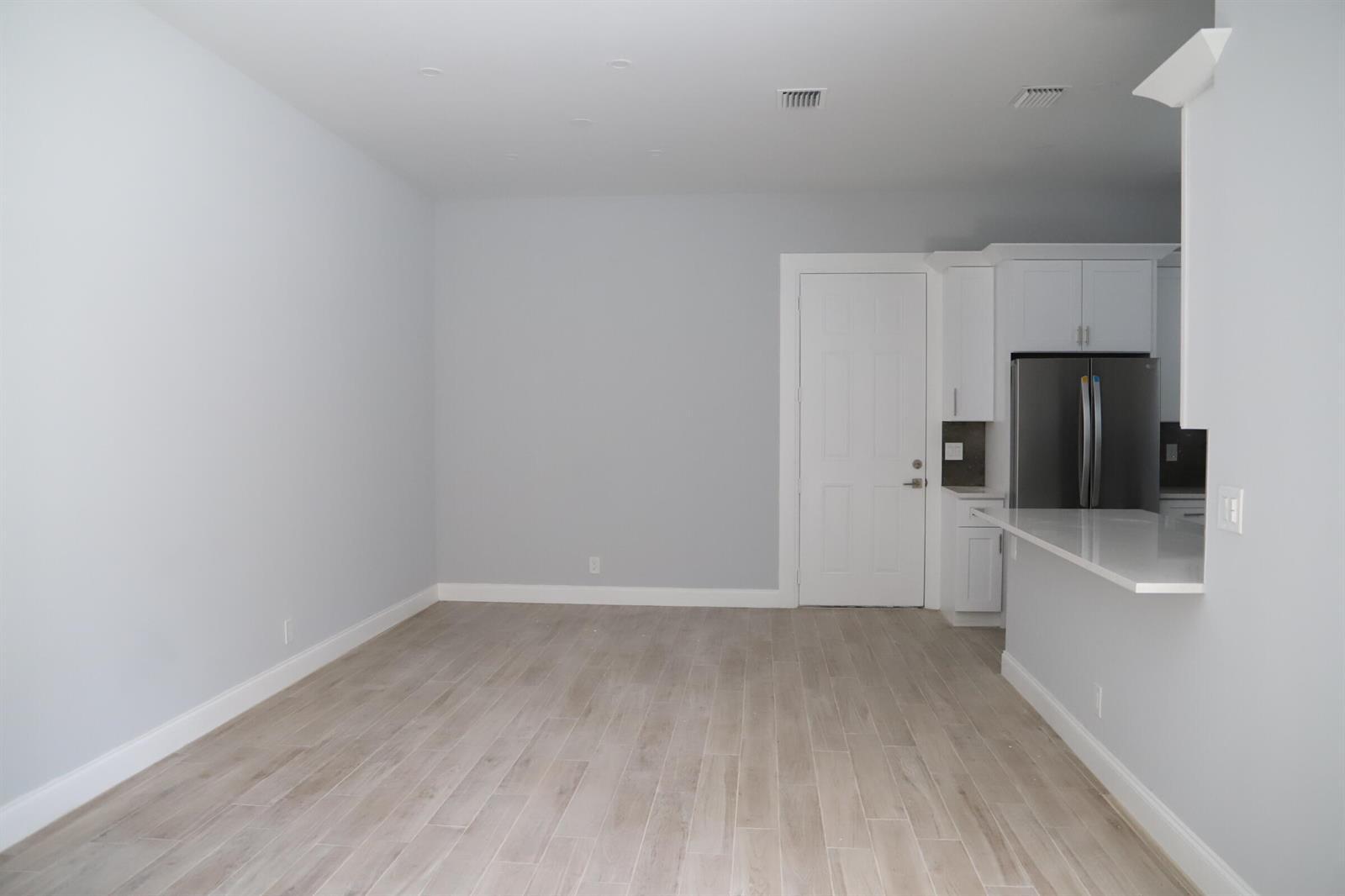 806 NW 82ND Place, Boca Raton FL 33487 photo 2