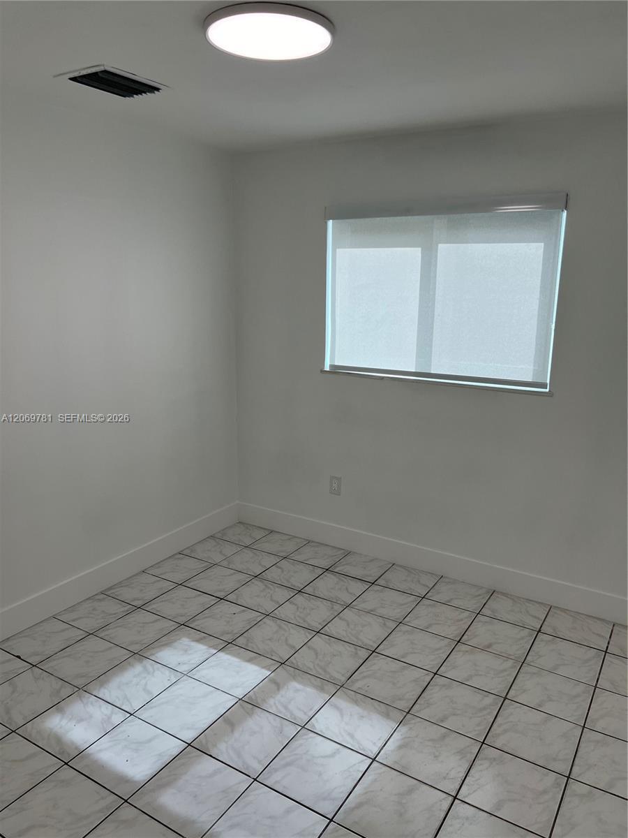13735 NW 23rd Ave, Opa-Locka FL 33054 photo 5