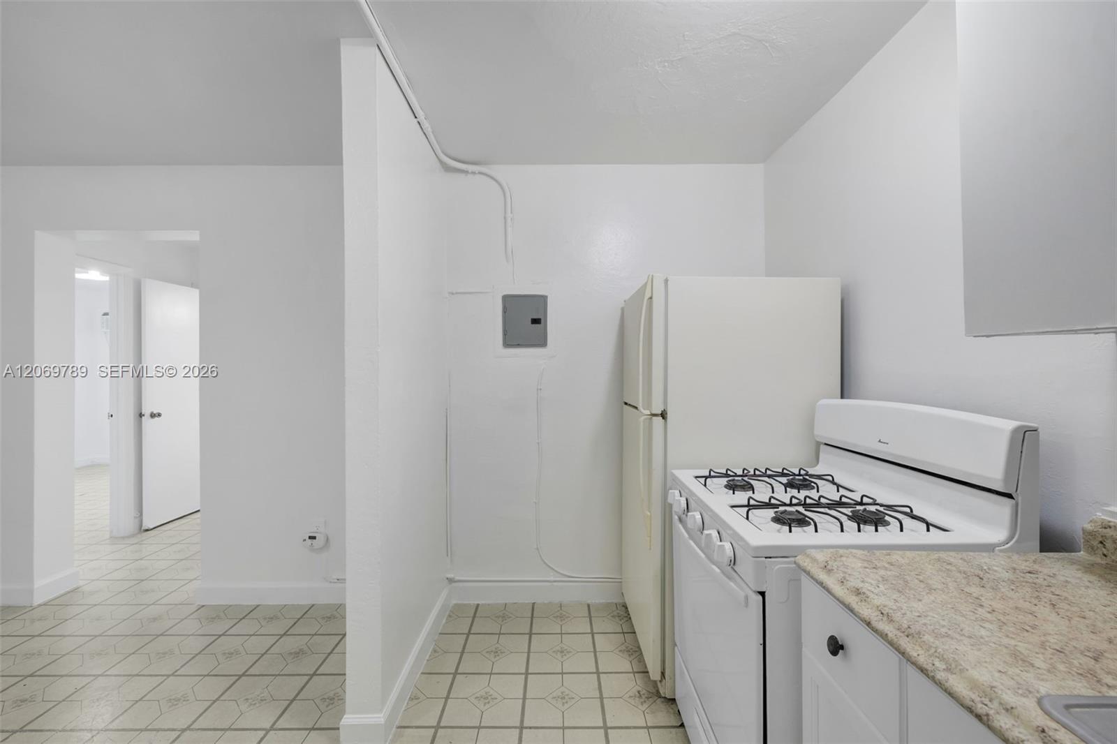 126 SW 18th Ave # 4, Miami FL 33135 photo 3