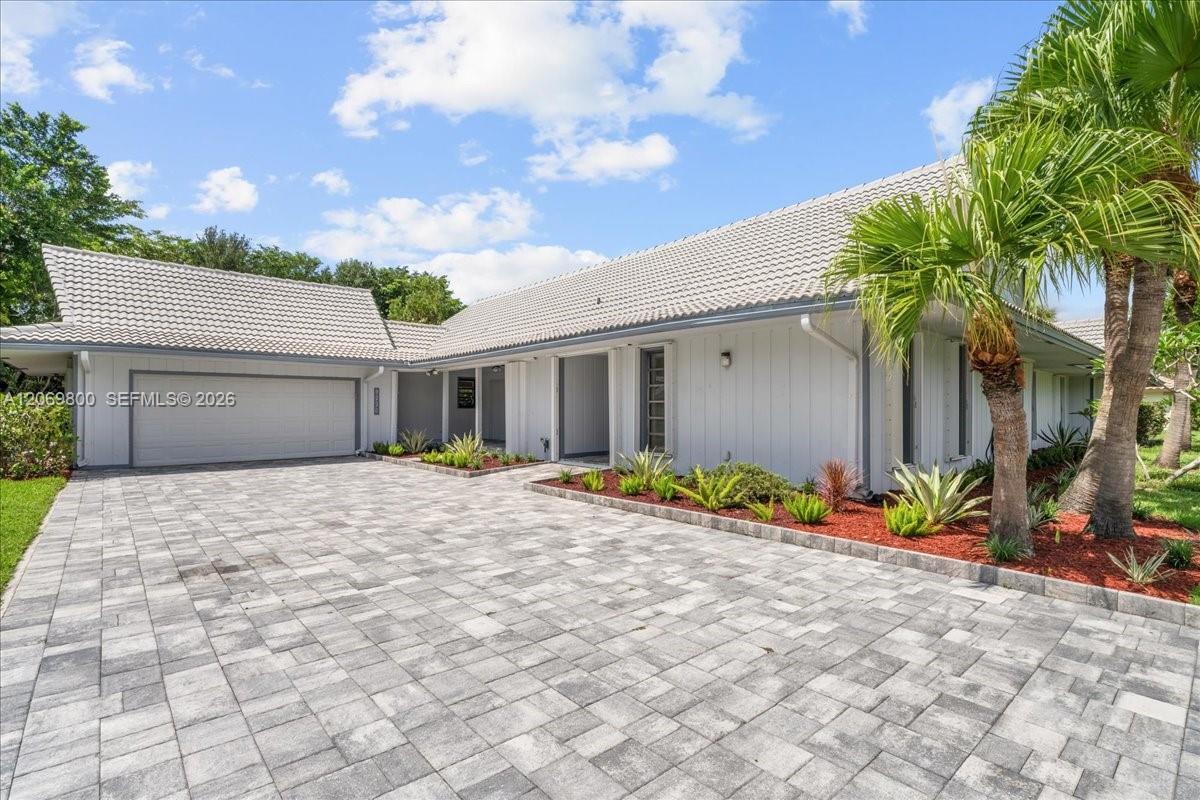 9220 NW 15th St, Coral Springs FL 33071