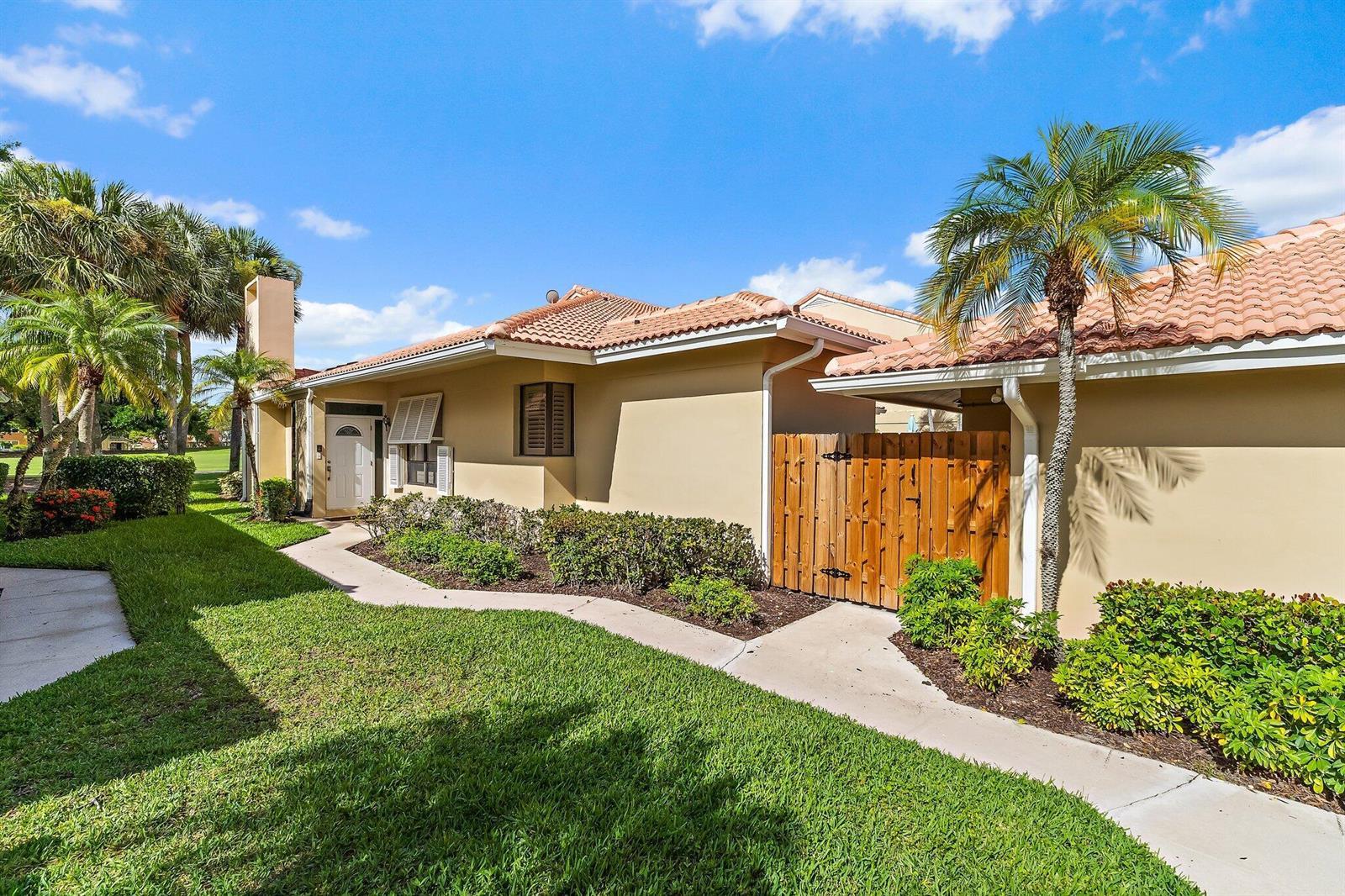 299 Old Meadow Way, Palm Beach Gardens FL 33418 photo 2