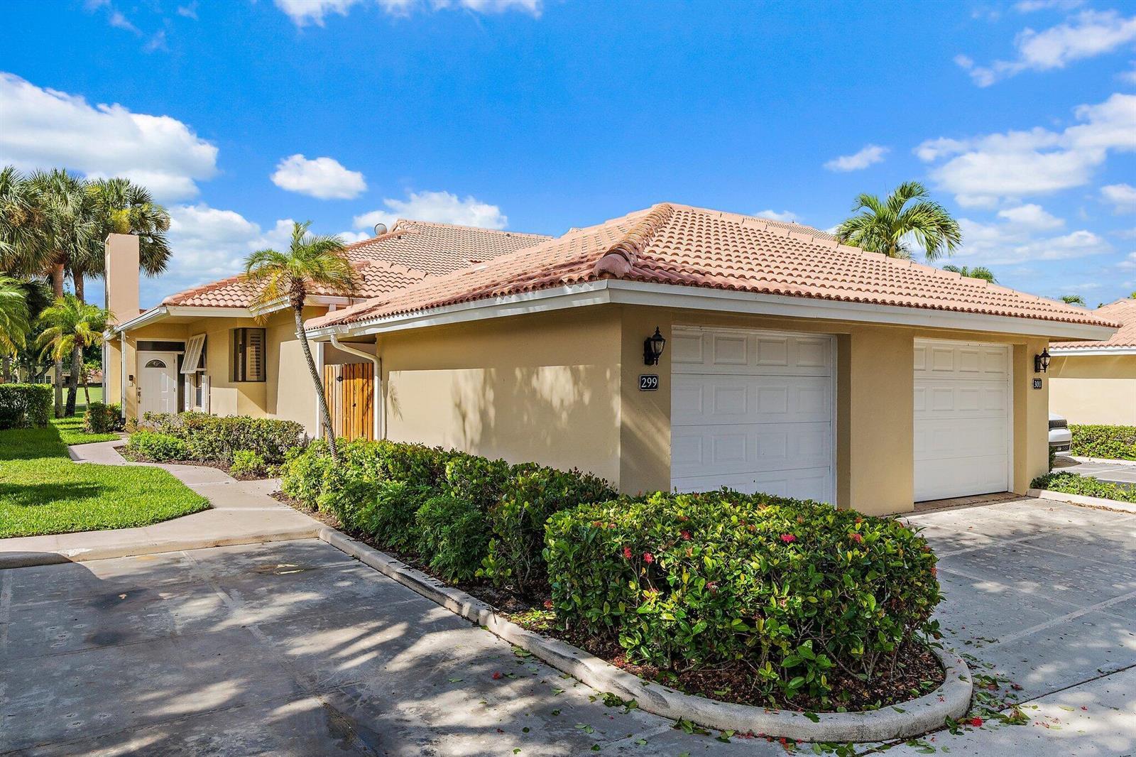 299 Old Meadow Way, Palm Beach Gardens FL 33418