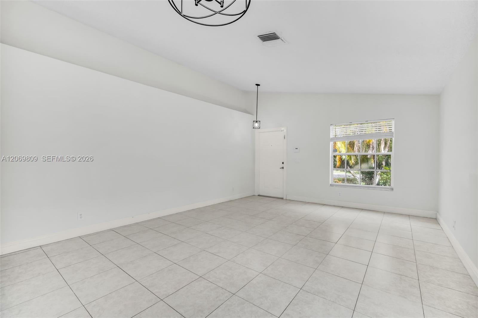 2230 NW 145th Ave, Pembroke Pines FL 33028 photo 4