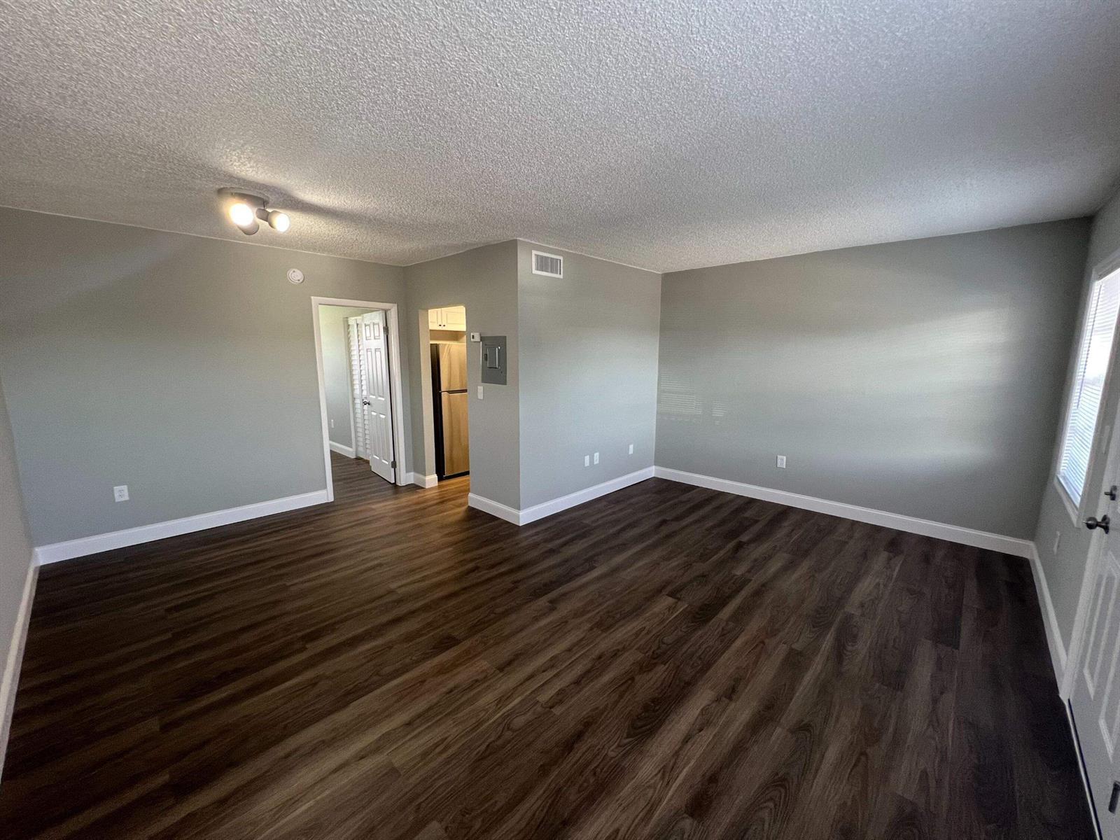 2605 NW 135TH Street # 208, Opa-Locka FL 33167
