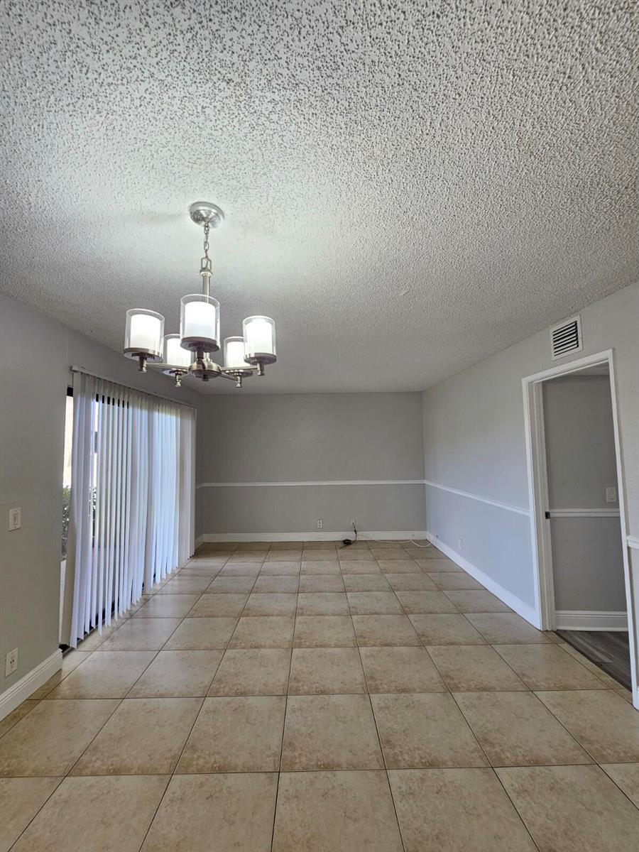 1453 LAKE CRYSTAL Drive # D, West Palm Beach FL 33411 photo 2